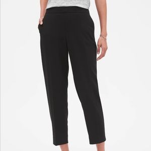 Hayden Pull-On Tapered Fit Soft Ankle Pant